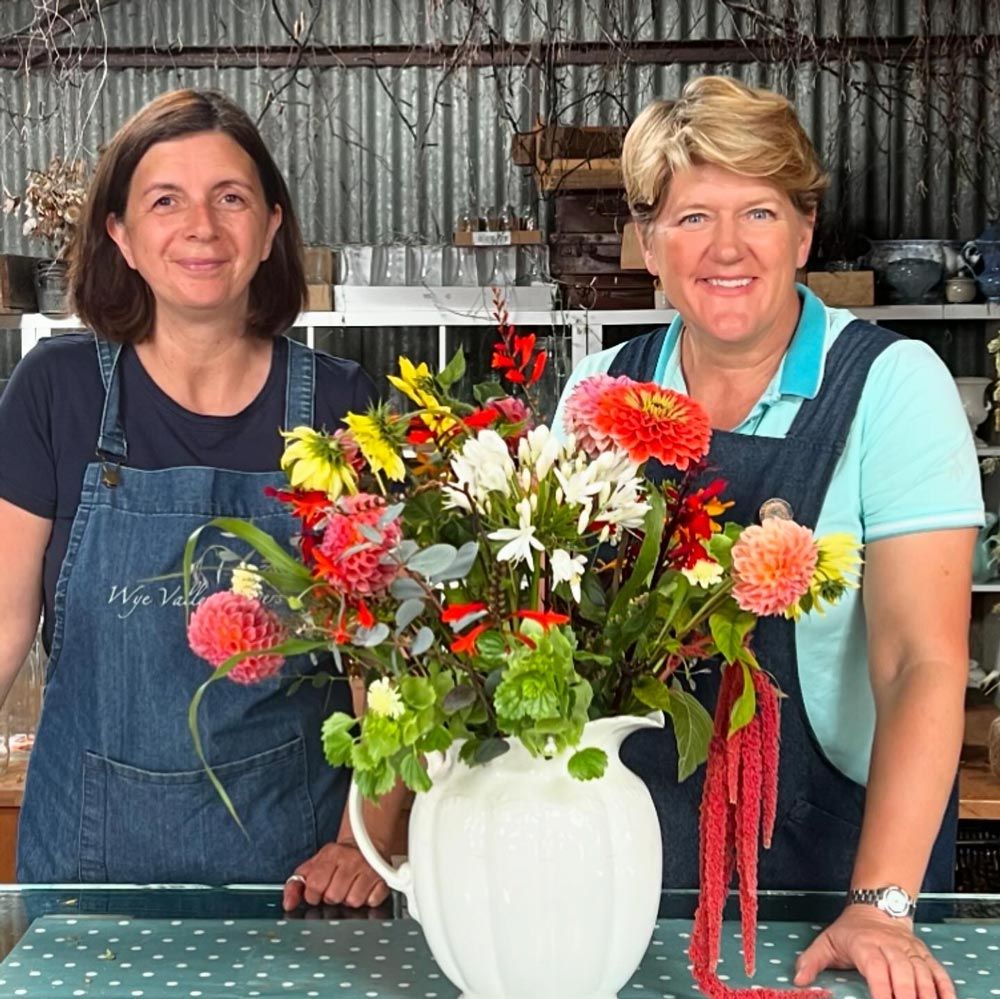 Tales-from-the-riverbank-01 We were delighted to welcome Clare Balding to our flower farm as part of her journey along the River Wye for Tales from the Riverbank! During her visit, Clare picked her very own bouquet, immersing herself in the beauty and tranquillity of our blooms.